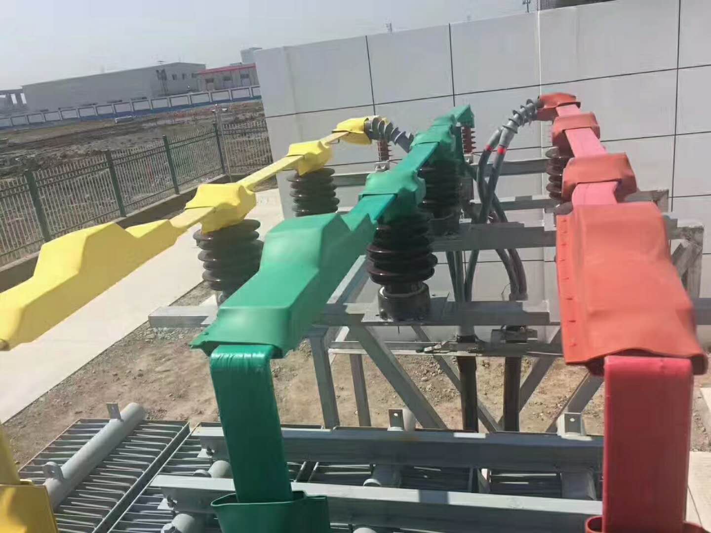 ��(ch��ng)վ35kvĸ���׹ܰ��bʹ�ìF(xi��n)��(ch��ng)